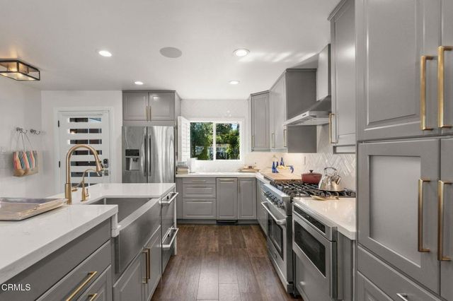 4575 Gateshead Bay, Oxnard, CA 93035