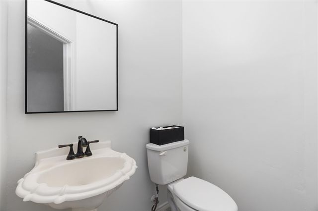1602 Iris LN, Cedar Park, TX 78613