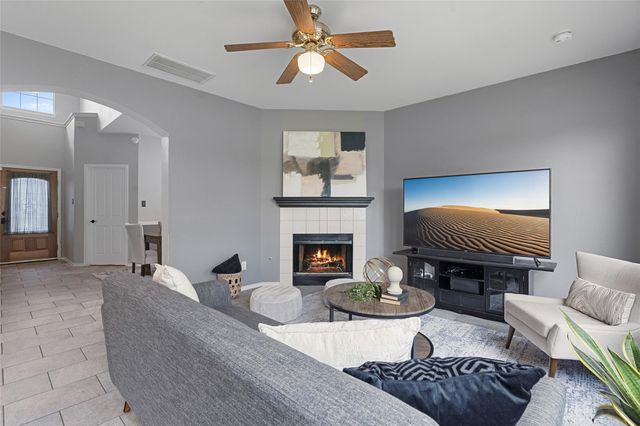 1602 Iris LN, Cedar Park, TX 78613