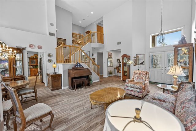 17 Via Anadeja, Rancho Santa Margarita, CA 92688