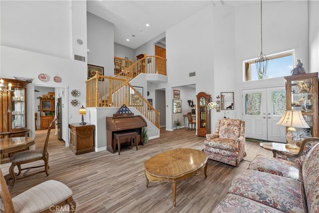 17 Via Anadeja, Rancho Santa Margarita, CA 92688