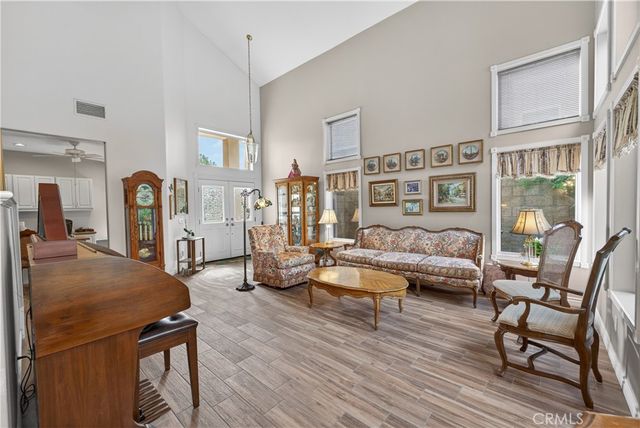 17 Via Anadeja, Rancho Santa Margarita, CA 92688