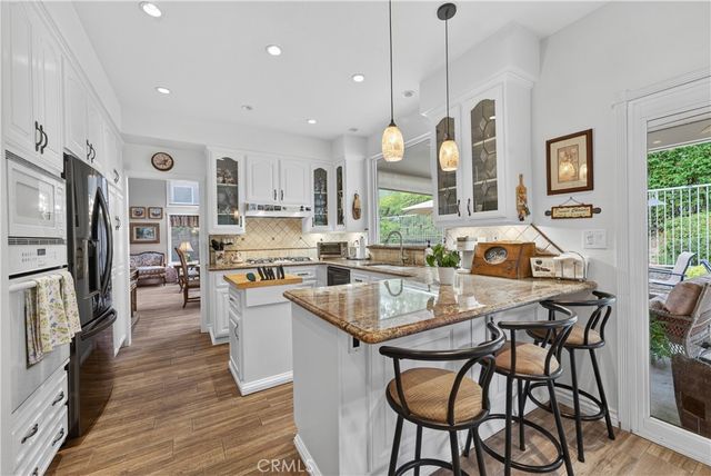 17 Via Anadeja, Rancho Santa Margarita, CA 92688