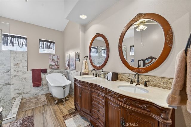 17 Via Anadeja, Rancho Santa Margarita, CA 92688