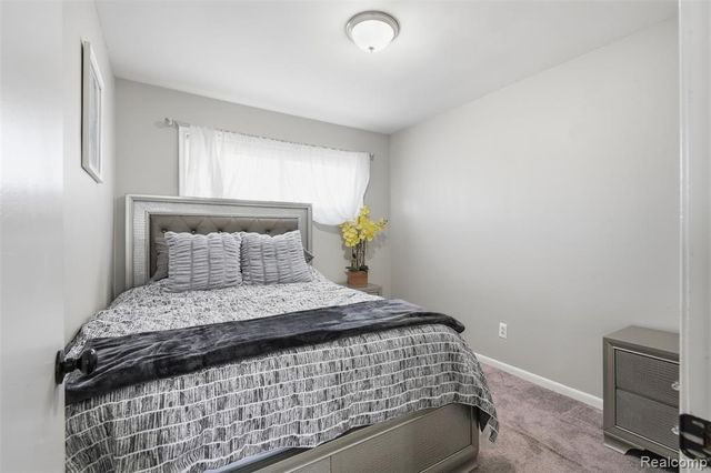 35942 Sherborne Drive, Clinton Township, MI 48035