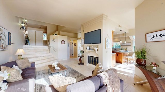 1624 Caminito Solidago, La Jolla, CA 92037