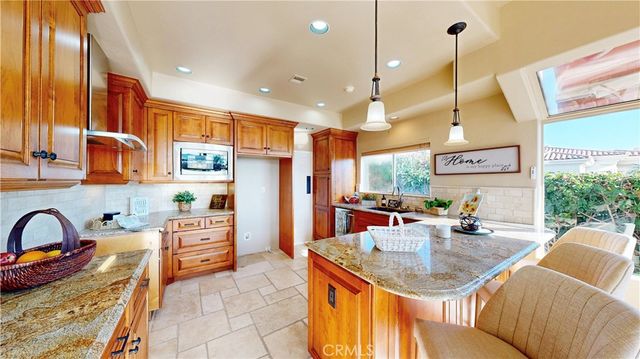 1624 Caminito Solidago, La Jolla, CA 92037