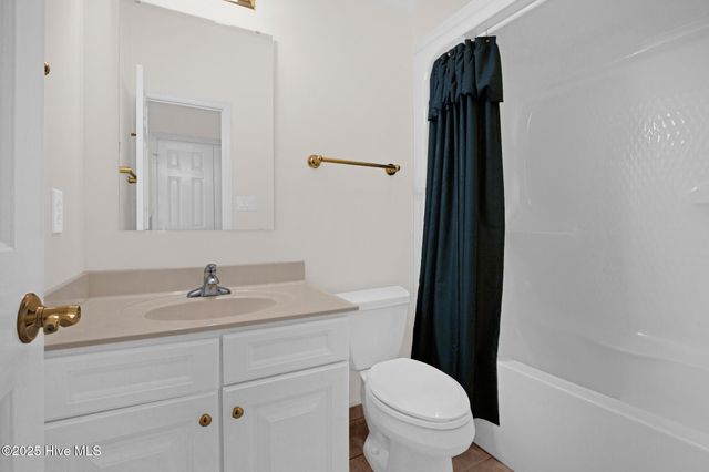 294 Martinleer Court, Fayetteville, NC 28311