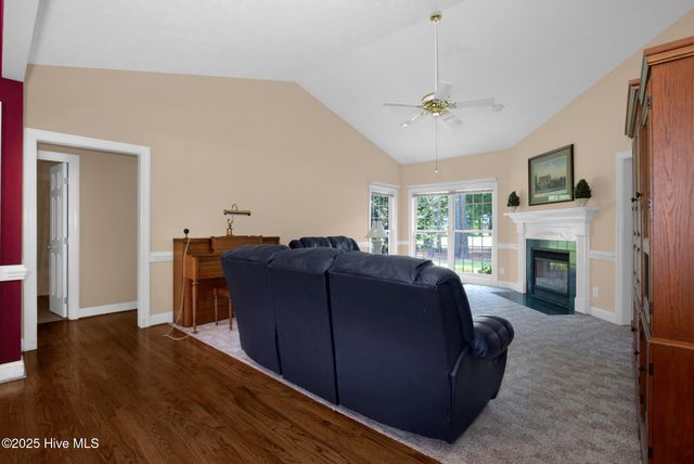 294 Martinleer Court, Fayetteville, NC 28311