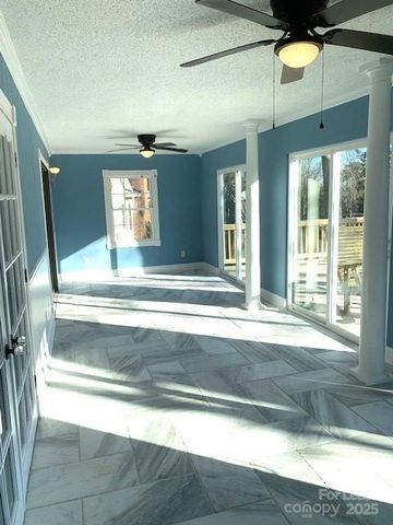 11112 Five Cedars Road, Charlotte, NC 28226