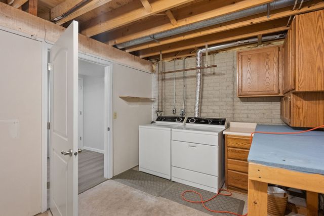 3065 Red Wing Court, Bettendorf, IA 52722