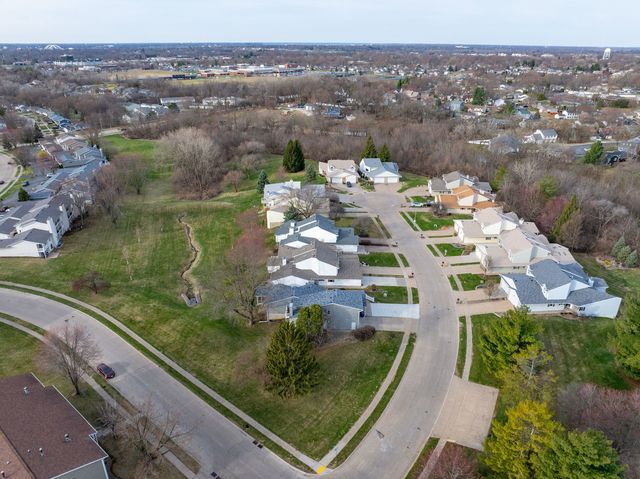 3065 Red Wing Court, Bettendorf, IA 52722