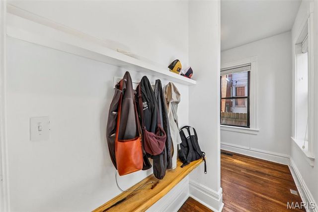 3850 Arsenal Street, St Louis, MO 63116