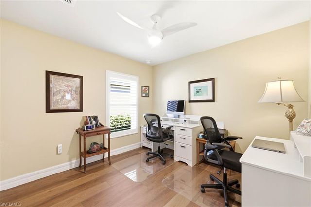 8721 Querce CT, Naples, FL 34114