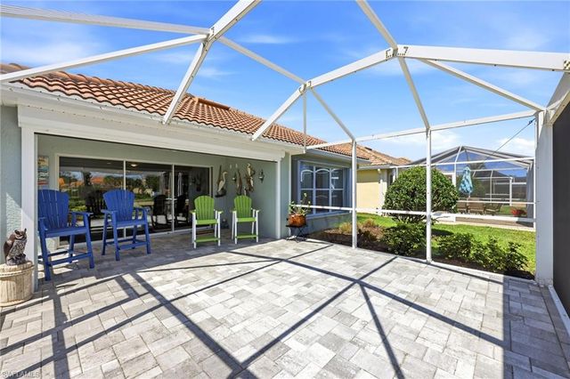 8721 Querce CT, Naples, FL 34114