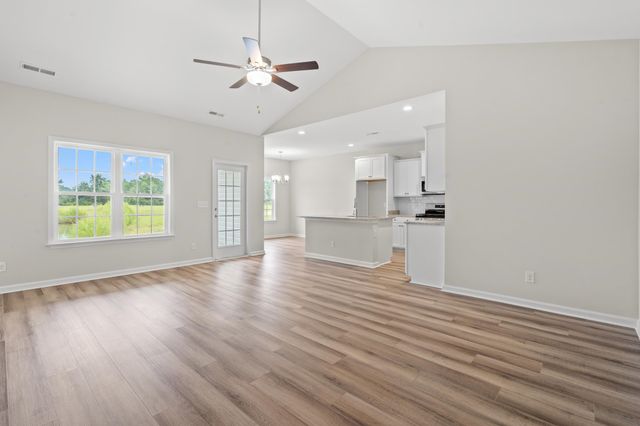 198 Stillbrook Dr., Longs, SC 29568