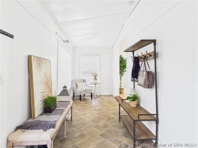 1026 N Clark Boulevard, Clarksville, IN 47129