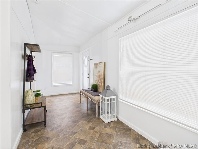 1026 N Clark Boulevard, Clarksville, IN 47129