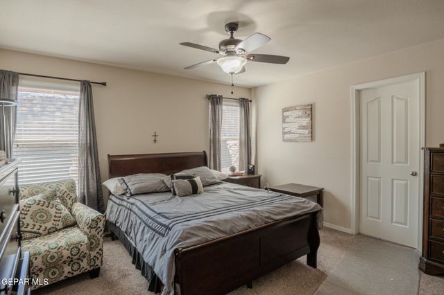 5943 APPLEWOOD Street, Santa Teresa, NM 88008