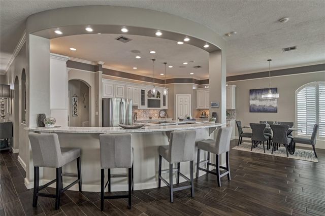 13625 Lakeside Place Drive, Willis, TX 77318