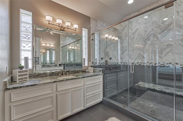 13625 Lakeside Place Drive, Willis, TX 77318