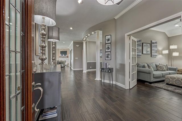 13625 Lakeside Place Drive, Willis, TX 77318