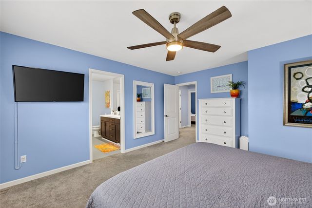 1031 Cove View Cir., Oak Harbor, WA 98277