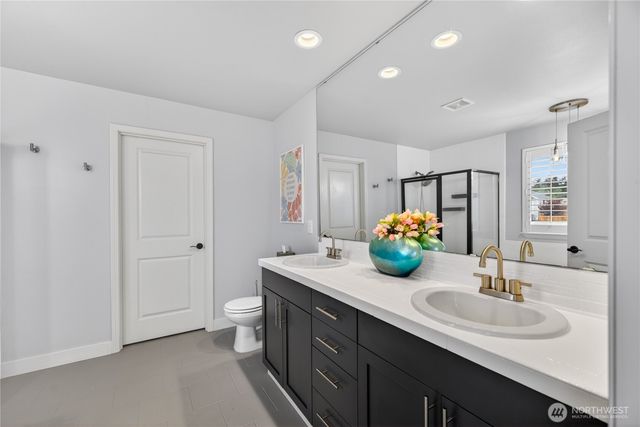 1031 Cove View Cir., Oak Harbor, WA 98277