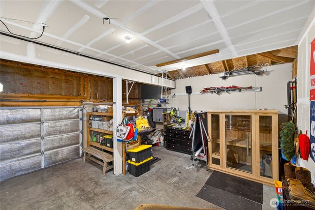 1031 Cove View Cir., Oak Harbor, WA 98277