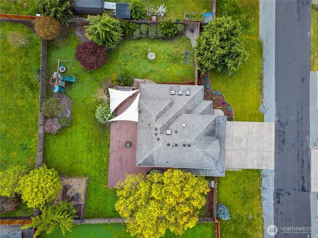 1031 Cove View Cir., Oak Harbor, WA 98277