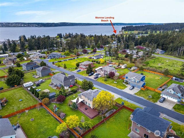 1031 Cove View Cir., Oak Harbor, WA 98277