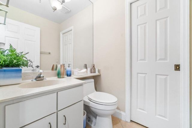 17064 Boca Club Boulevard 3, Boca Raton, FL 33487