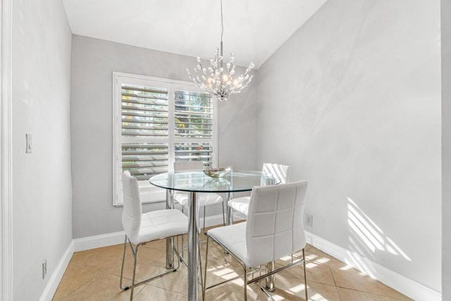 17064 Boca Club Boulevard 3, Boca Raton, FL 33487