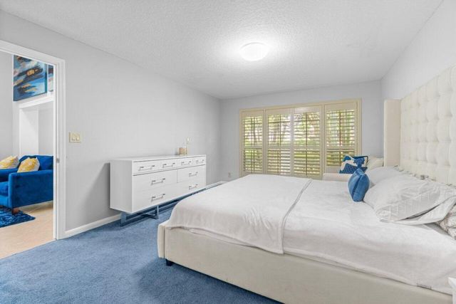 17064 Boca Club Boulevard 3, Boca Raton, FL 33487