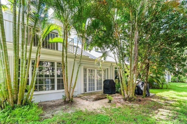 17064 Boca Club Boulevard 3, Boca Raton, FL 33487