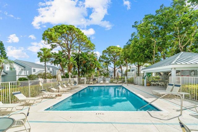 17064 Boca Club Boulevard 3, Boca Raton, FL 33487