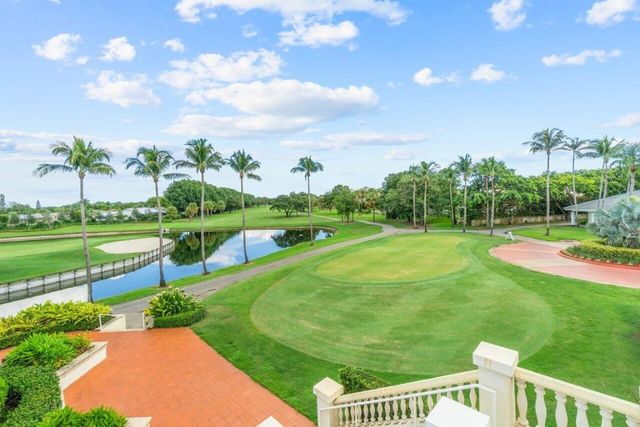 17064 Boca Club Boulevard 3, Boca Raton, FL 33487