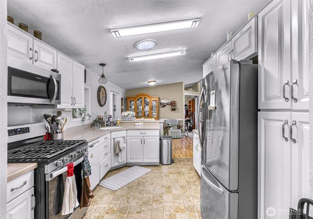 5649 Elder Road, Ferndale, WA 98248