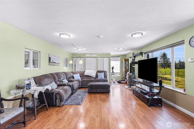 5649 Elder Road, Ferndale, WA 98248