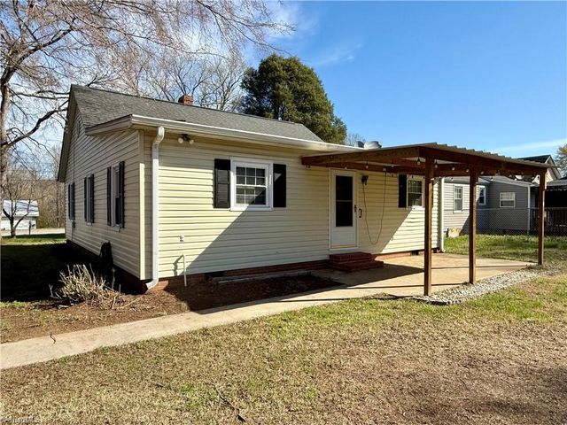 7468 NC Highway 135, Mayodan, NC 27027