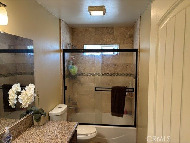 10401 Hemlock Avenue, Hesperia, CA 92345