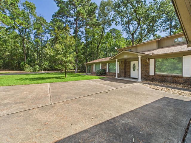 36 Corkwood, Trinity, TX 75862