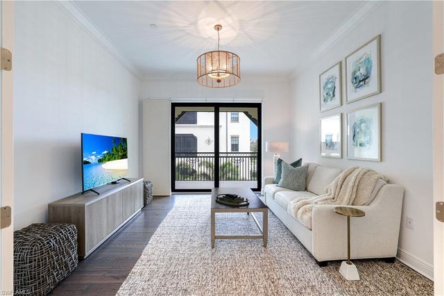 16371 Viansa WAY 202, Naples, FL 34110