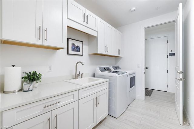 16371 Viansa WAY 202, Naples, FL 34110