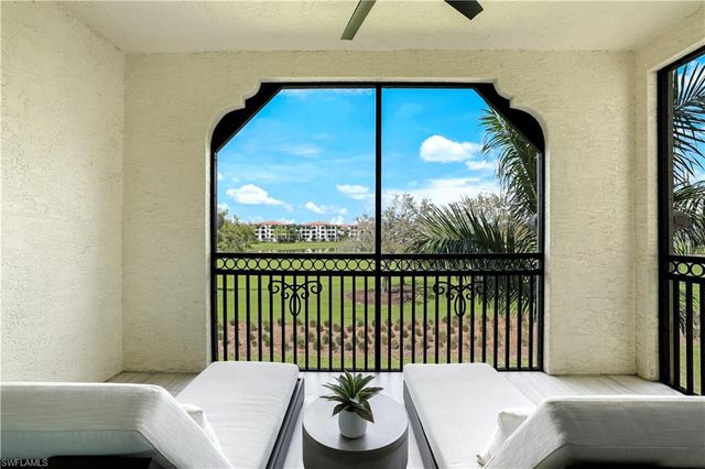 16371 Viansa WAY 202, Naples, FL 34110