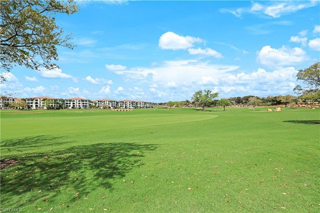 16371 Viansa WAY 202, Naples, FL 34110