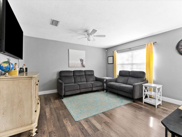 3422 Commodore Court, West Palm Beach, FL 33411