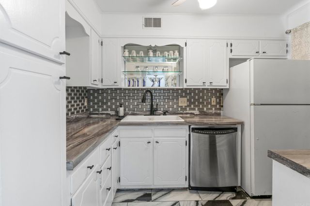 1824 N Hughes St Apt 1, Little Rock, AR 72207