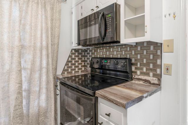 1824 N Hughes St Apt 1, Little Rock, AR 72207