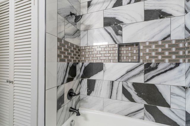 1824 N Hughes St Apt 1, Little Rock, AR 72207